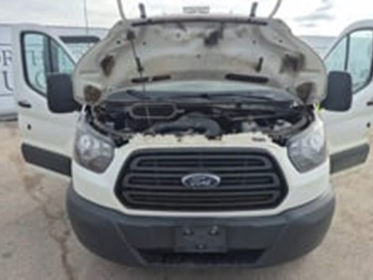 2017-ford-transit-image-9