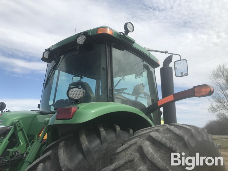 2005-john-deere-8120-image-17