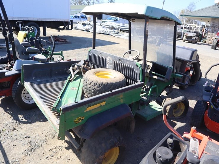 john-deere-gator-image-5