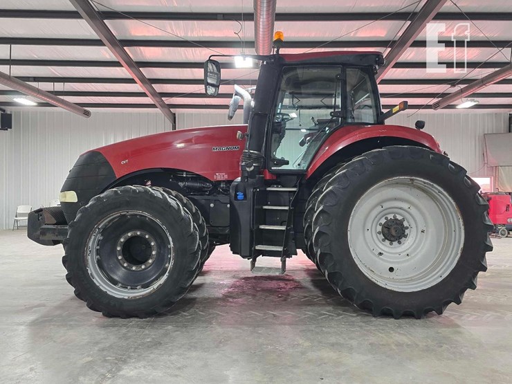 2016-case-ih-magnum-310-cvt-image-5
