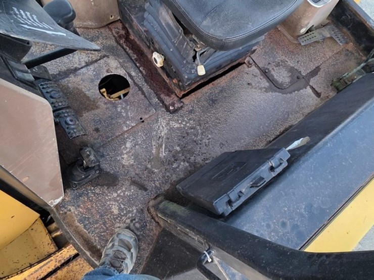 1995-john-deere-310d-image-55