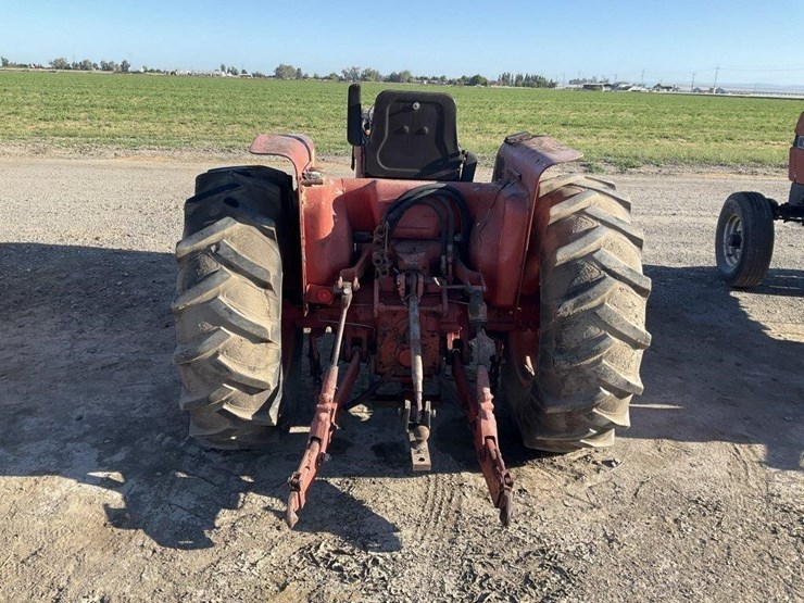 case-ih-585-image-4