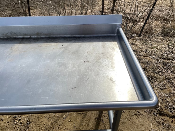 #3972-•-stainless-steel-prep-table-image-8