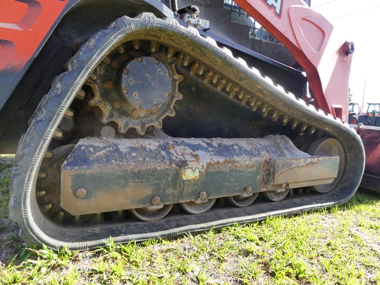 2017-kubota-svl75-2-image-5