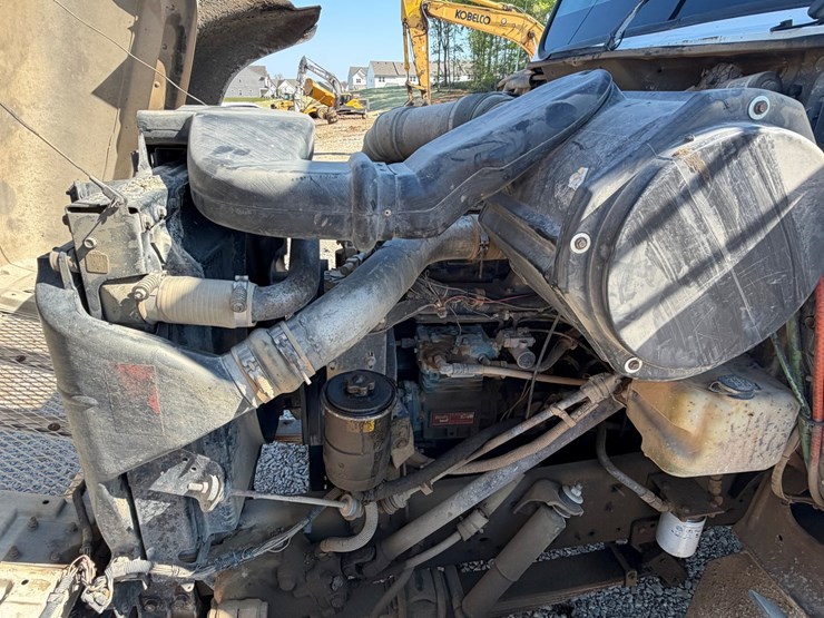 #31925-•-1999-international-tri-axle-dump-truck-image-16