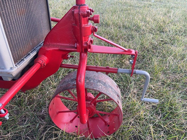 1927-fordson-tractor-image-20