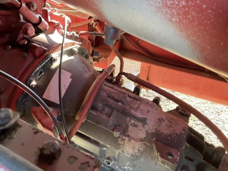 new-holland-1095-image-15