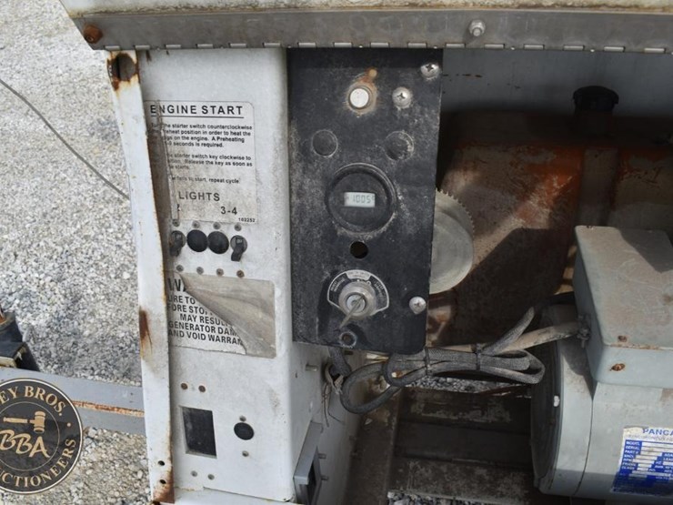 allmand-bros-nightlight-pro-42907-image-13