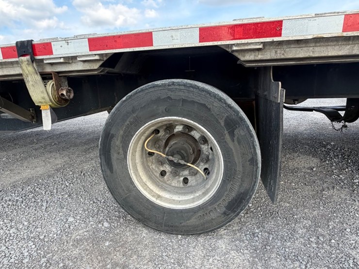 #31958-•-2019-trailking-acs-series-53’-x-102’-tandem-axle-a-image-16