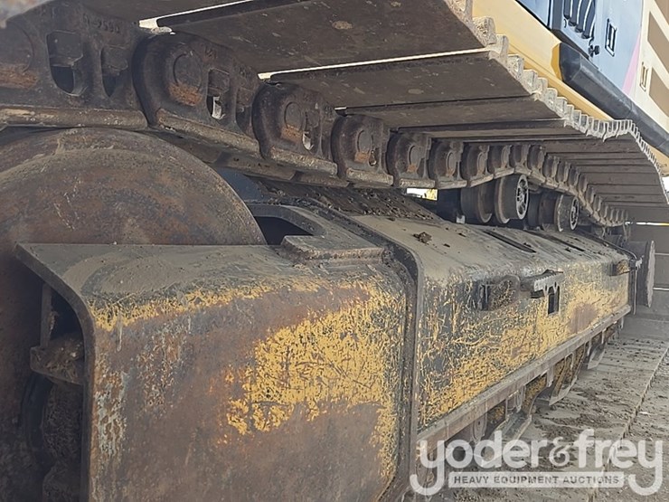 2017-caterpillar-336fl-image-15