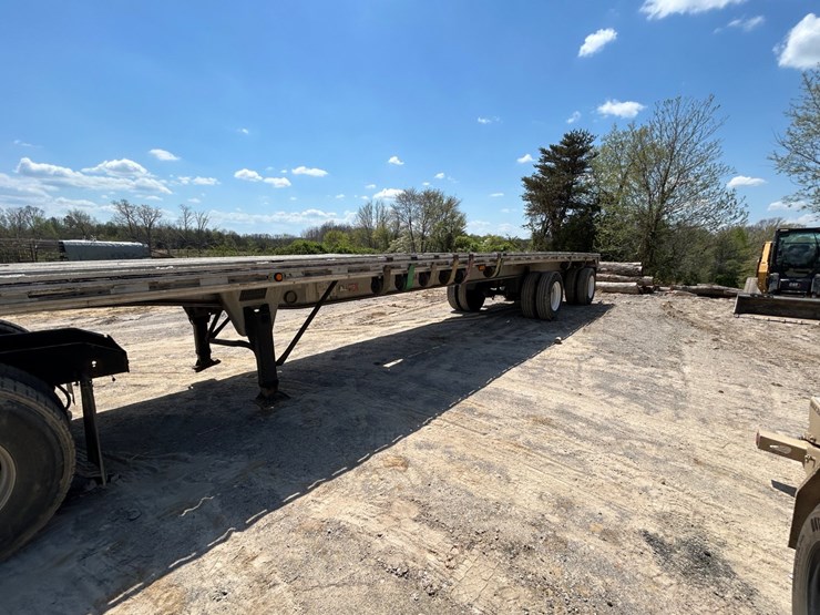 #31968-•-1986-east-mfg-flatbed-trailer-image-2