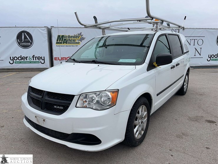 2015-ram-c/v-image-1