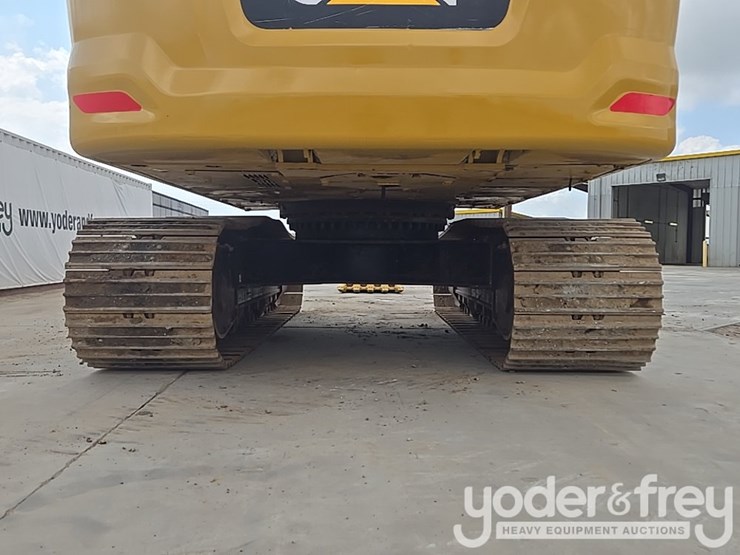 2019-caterpillar-336-image-25