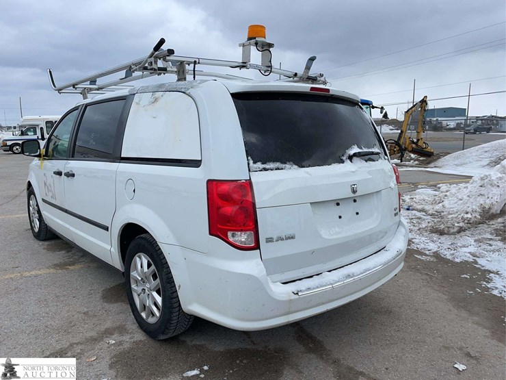 2015-ram-c/v-image-7