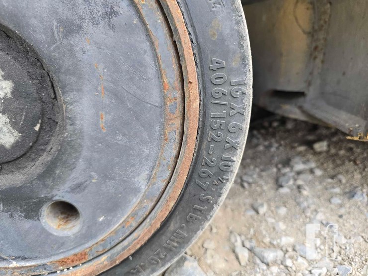 2021-caterpillar-2c6000-image-23