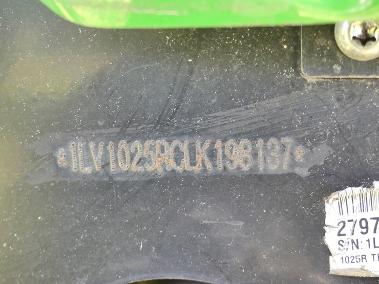 john-deere-1025r-image-14