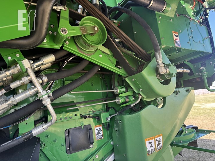 2019-john-deere-s790-image-23