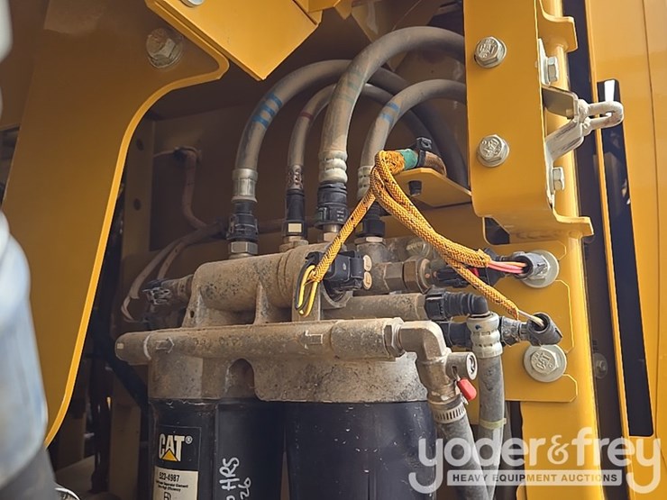 2019-caterpillar-336-image-86