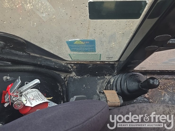 2018-jcb-512-56-image-98