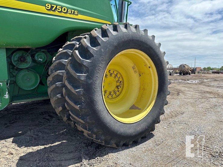 2000-john-deere-9750-sts-image-29