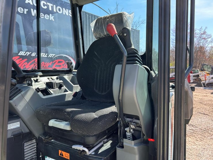 2022-bobcat-e50-image-19