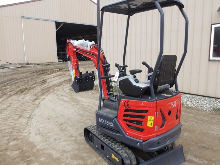 #7365-•-mx15rx-mini-excavator-image-2