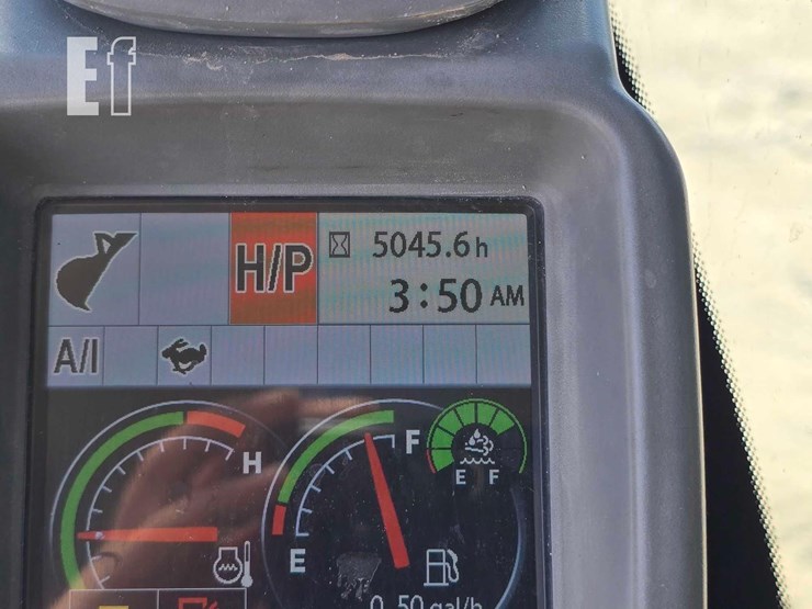 2018-deere-350g-lc-image-21