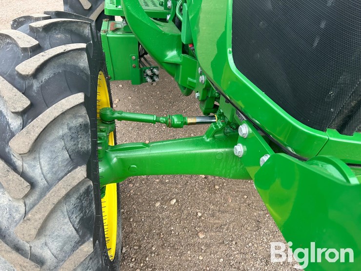 2022-john-deere-5045e-image-10