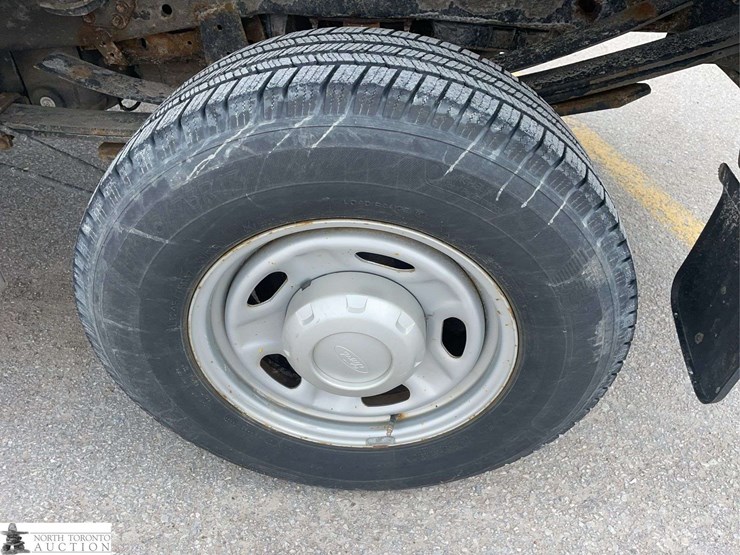 2017-ford-f350-image-24