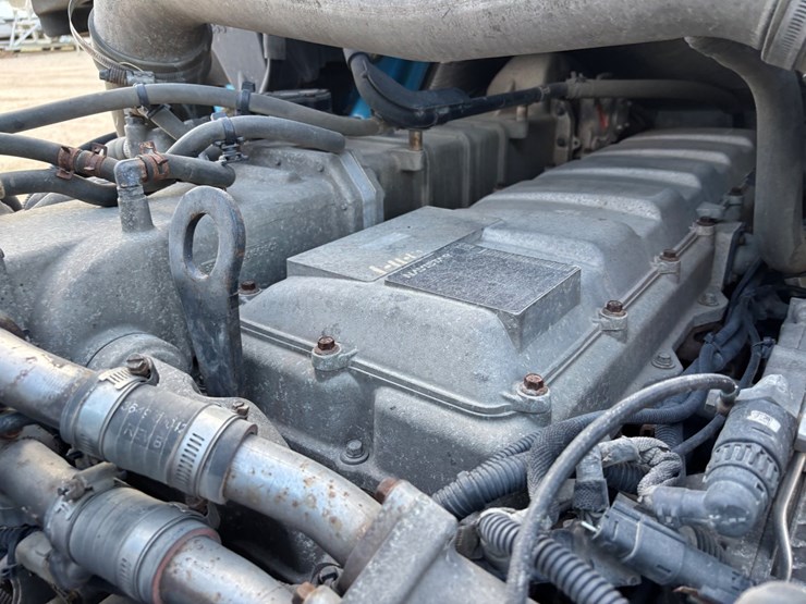 2015-international-prostar-image-10