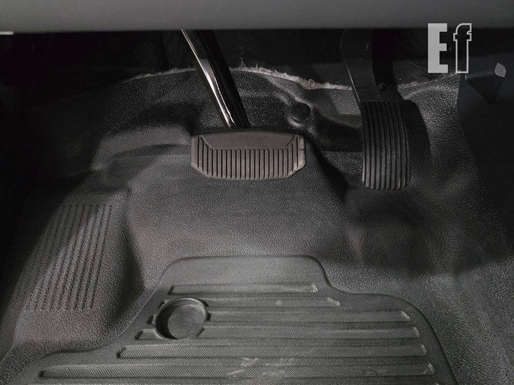 2024-ford-f550-sd-image-11