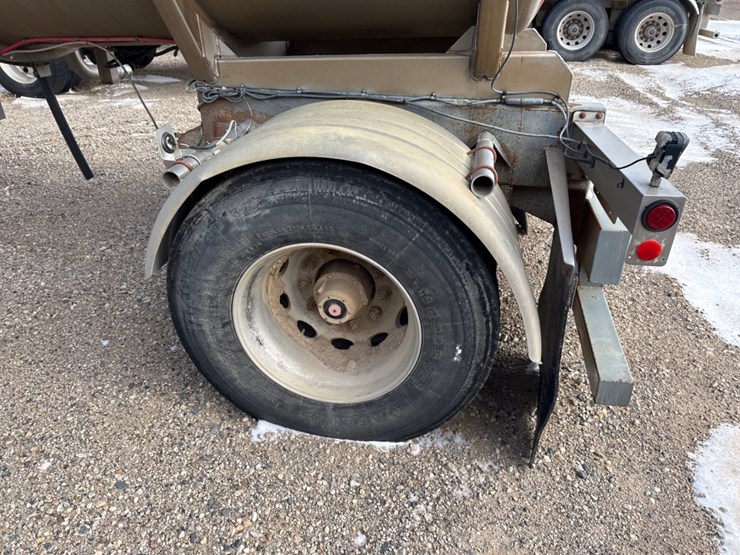 2009-polar-tank-image-8