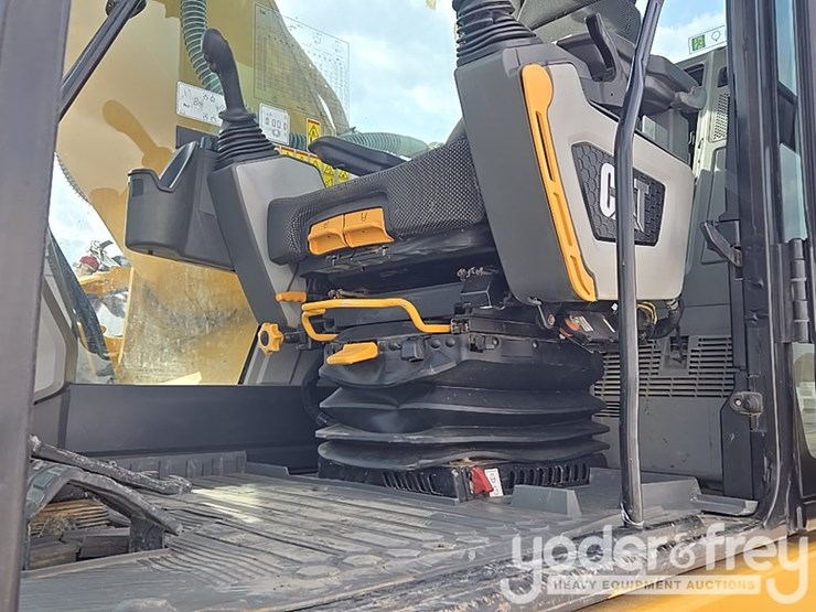 2019-caterpillar-336-image-142