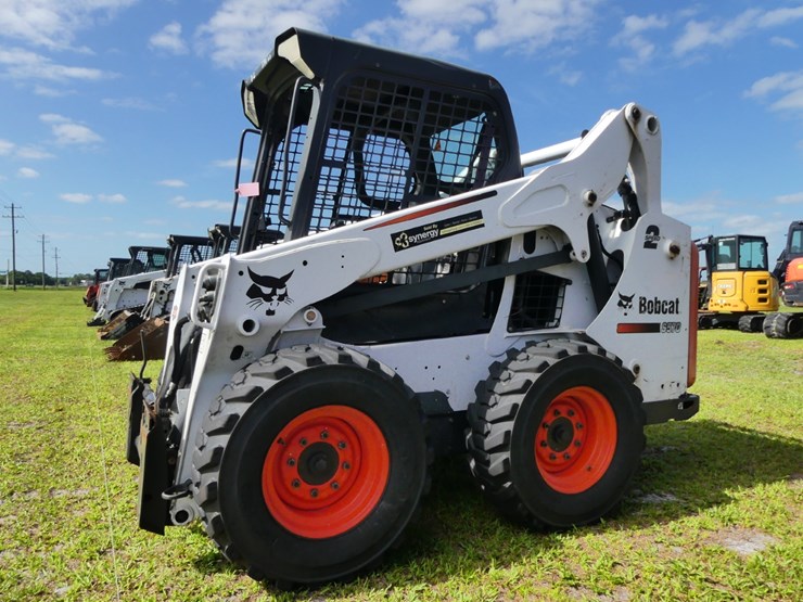 2015-bobcat-s570-image-1