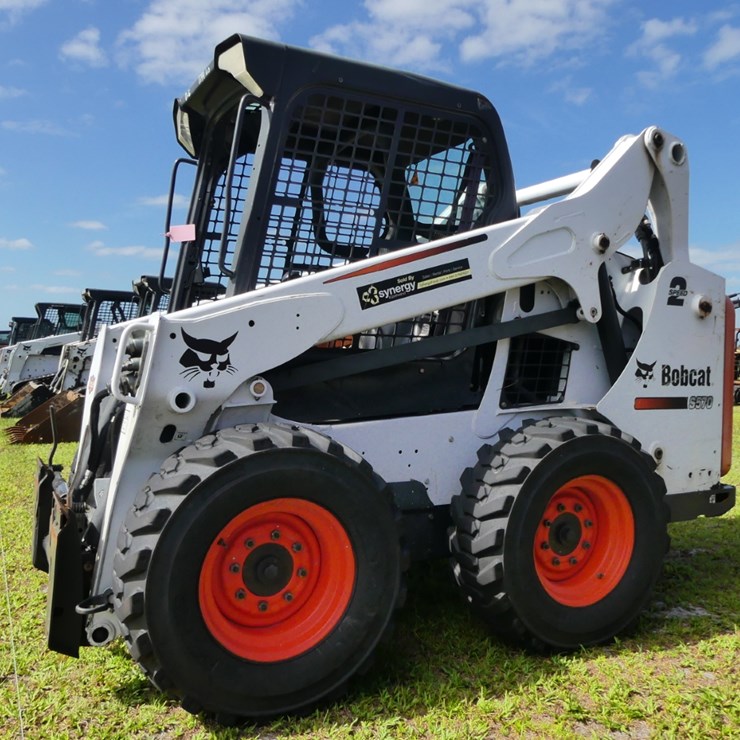 2015 BOBCAT S570