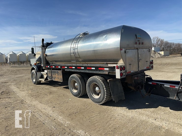 2005-kenworth-t800-image-3