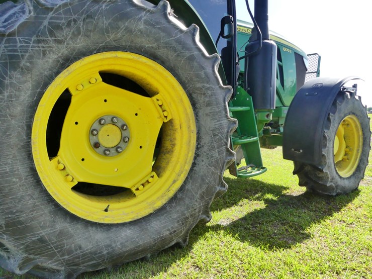 john-deere-6105e-image-8