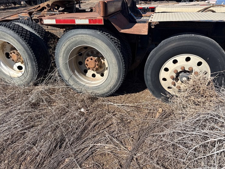 2009-kenworth-t800-image-4