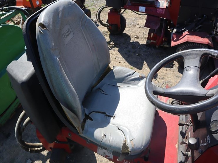 toro-reelmaster-2300d-image-17