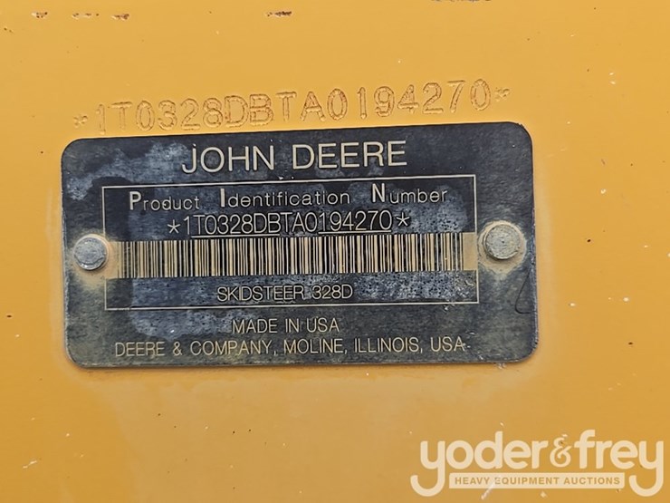 2011-deere-328d-image-48