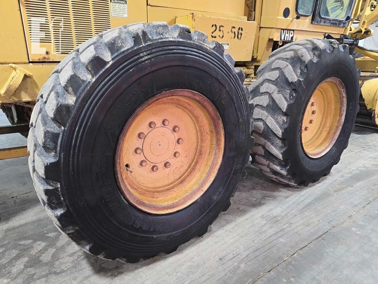 1999-caterpillar-160h-image-28