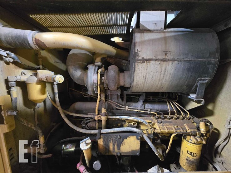 1999-caterpillar-160h-image-24