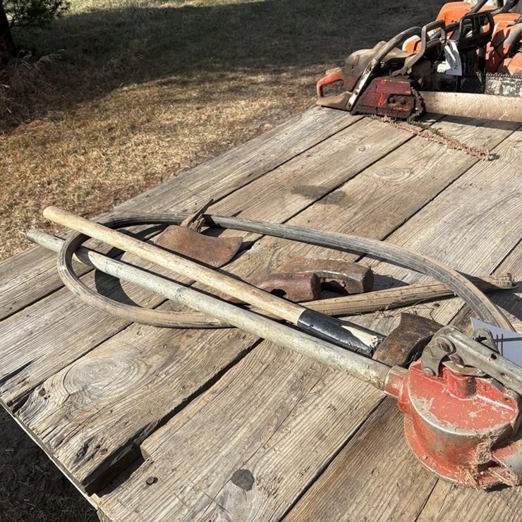 Fuel Pump. Maul Heads, axe