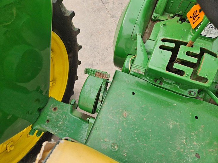 1950-john-deere-model-a-image-27