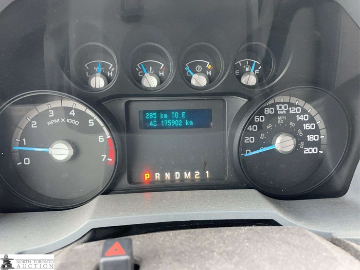 2013-ford-f250-image-12