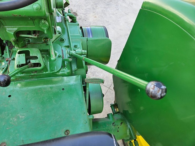 1953-john-deere-g-image-25