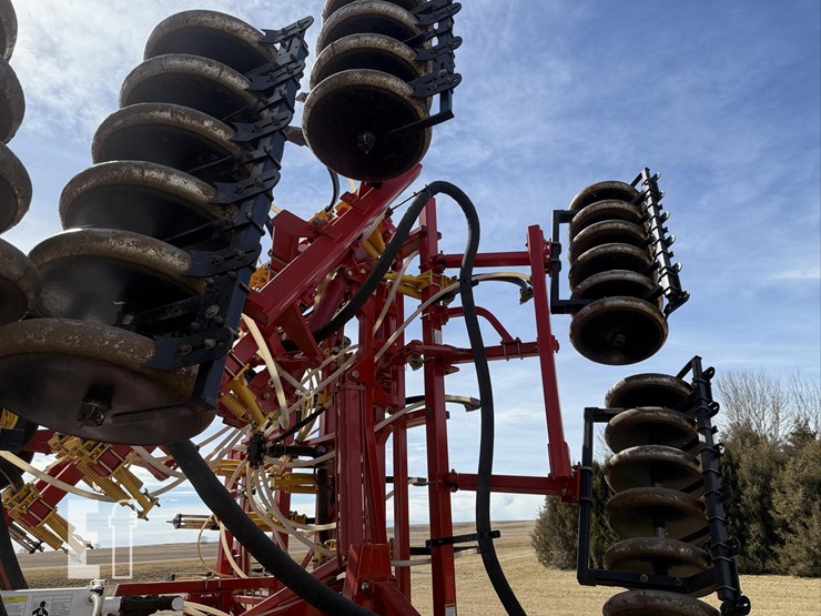 2007-bourgault-5710-image-48