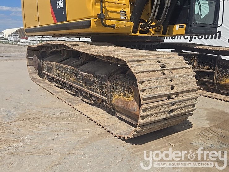 2017-caterpillar-336fl-image-13