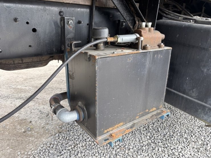 1993-gmc-topkick-image-18