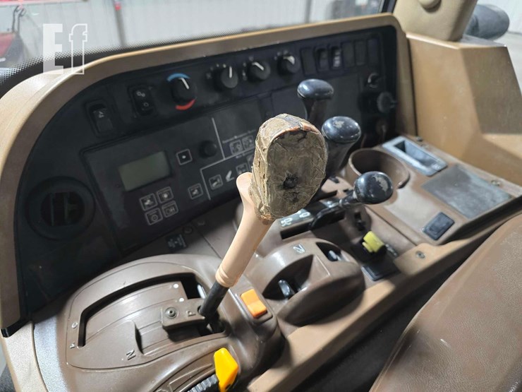 2011-john-deere-7830-image-16